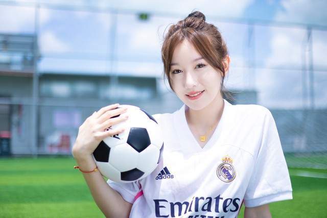 西甲-莱万特2-1皇马：继续讥讽皇马虐菜，皇马继续领跑？|前瞻